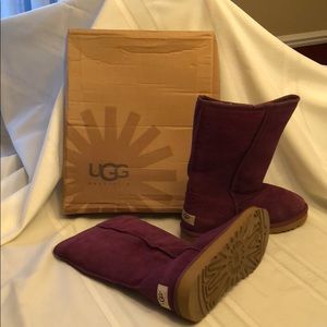 Classic UGG Women's Boots